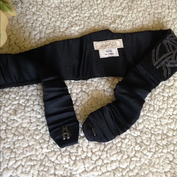 Sash - Picture 2 of 6